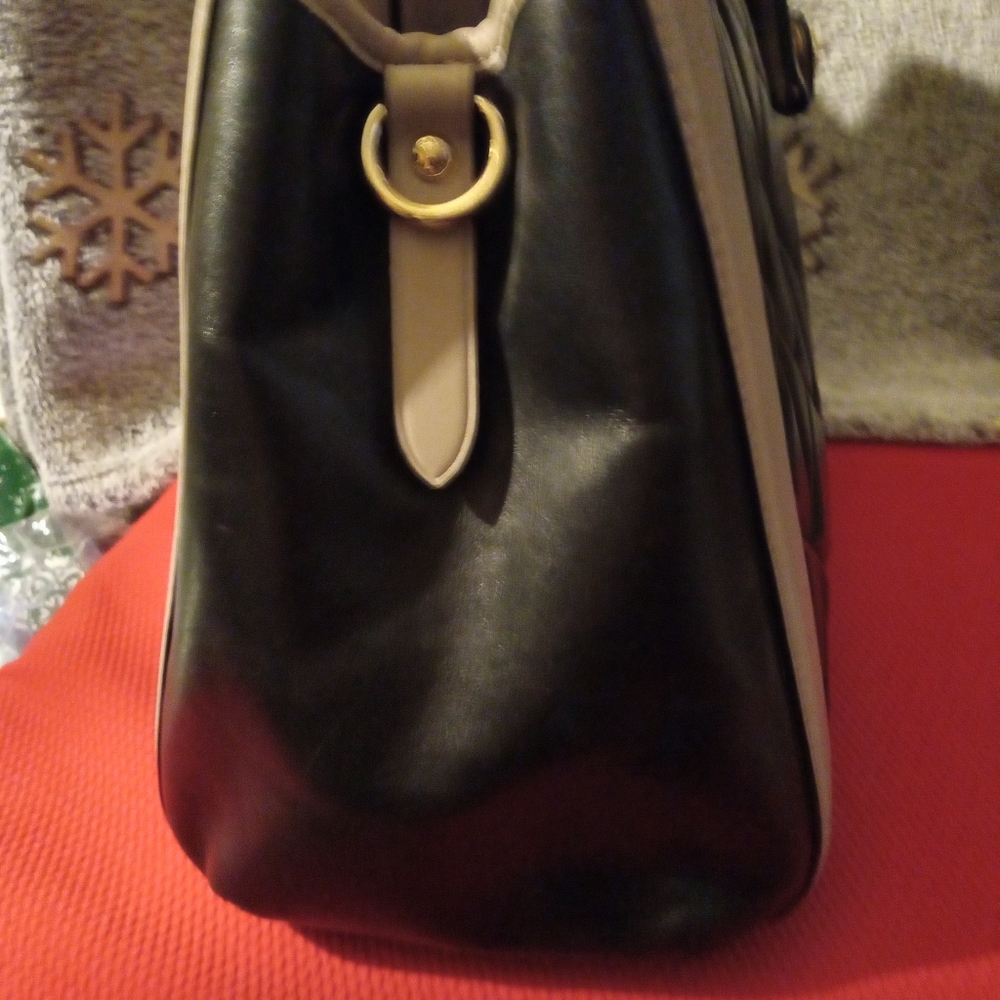 Coach Margot Black and Tan Leather Satchel EUC - Picture 4 of 13